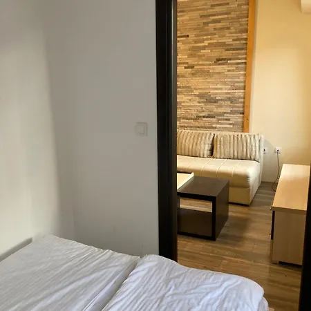 Max-well Paviljoni Jahorina