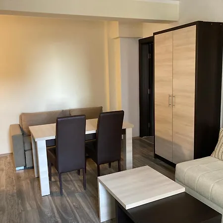 Max-well Paviljoni Apartamento