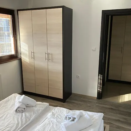 Max-well Paviljoni *