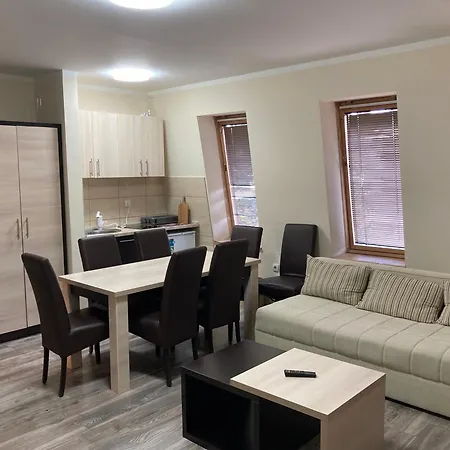 Max-well Paviljoni Jahorina